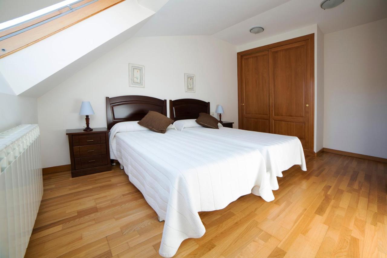 Apartamentos Ria De Bayona Baiona Buitenkant foto