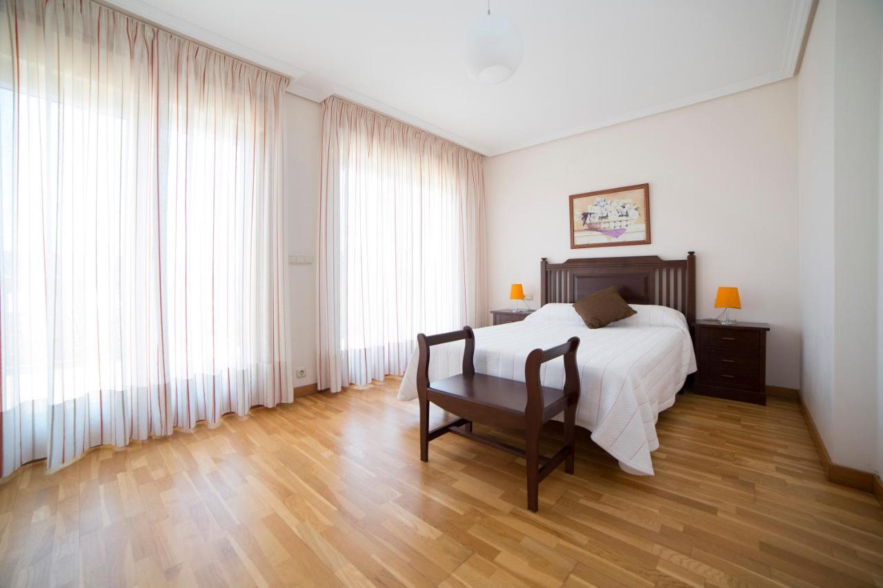 Apartamentos Ria De Bayona Baiona Buitenkant foto